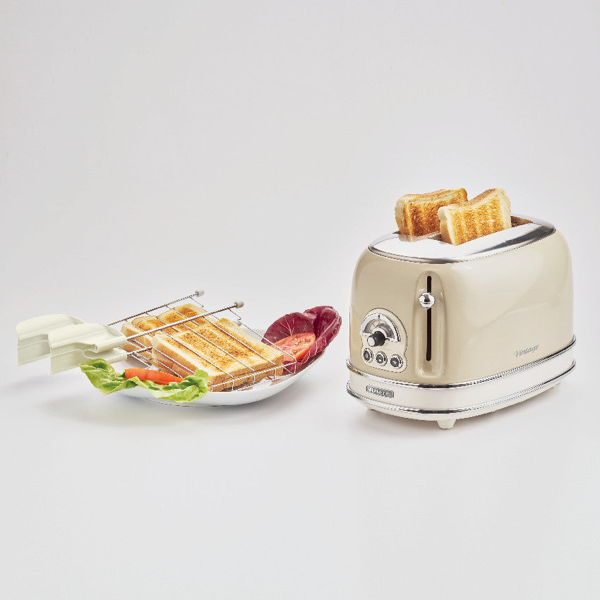 ARIETE Vintage 1L Kettle Beige Pear Shape + ARIETE Vintage 2-Slice Toaster Beige Design