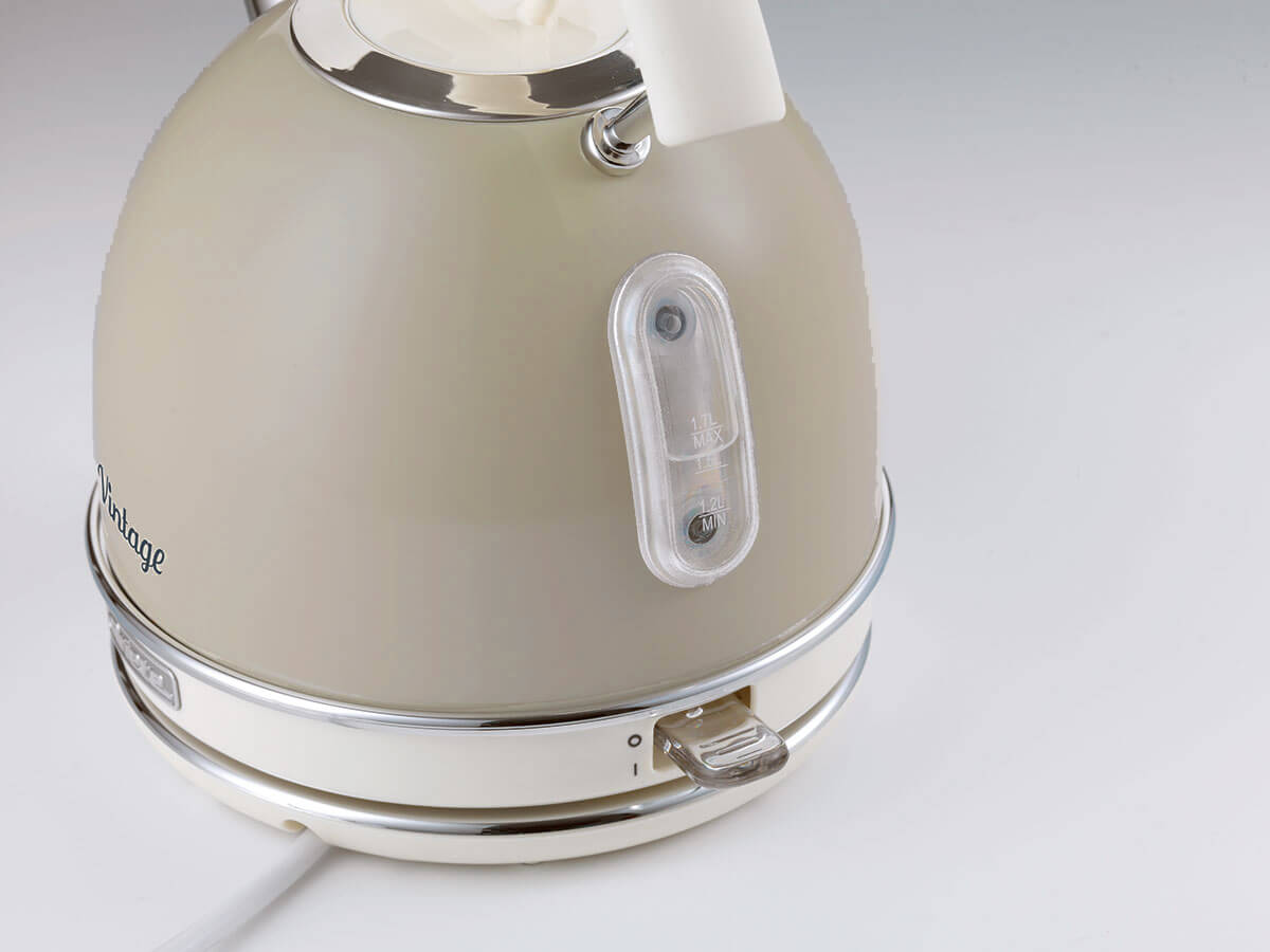 ARIETE Vintage Electric Kettle 1.7L Stainless Steel Beige